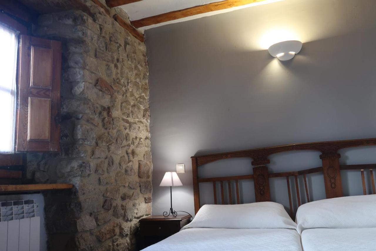Casa Barria Hotel Pradoluengo