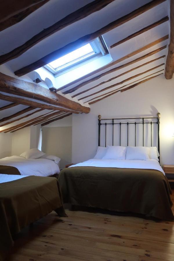 Casa Barria Hotel *